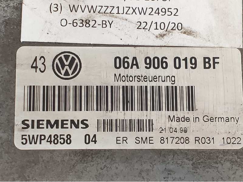 Recambio de centralita motor uce para volkswagen golf iv berlina (1j1) básico referencia OEM IAM 5WP4858 06A906019BF 