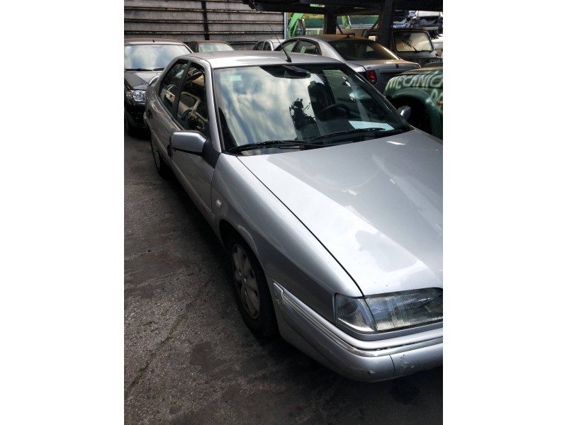 citroen xantia berlina del año 1999