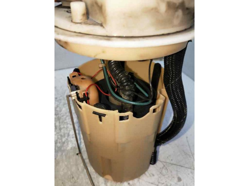 Recambio de bomba combustible para alfa romeo 147 (190) 1.6 16v cat referencia OEM IAM 0580313073 46837160 BOSCH