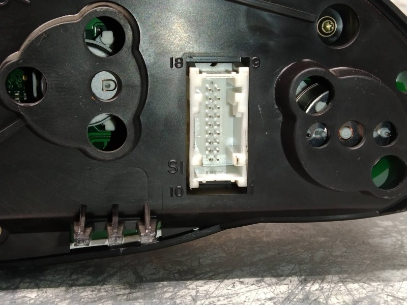 Recambio de cuadro instrumentos para mg rover serie 75 (rj) 1.8 cat referencia OEM IAM 110008878056 S0147A0036 