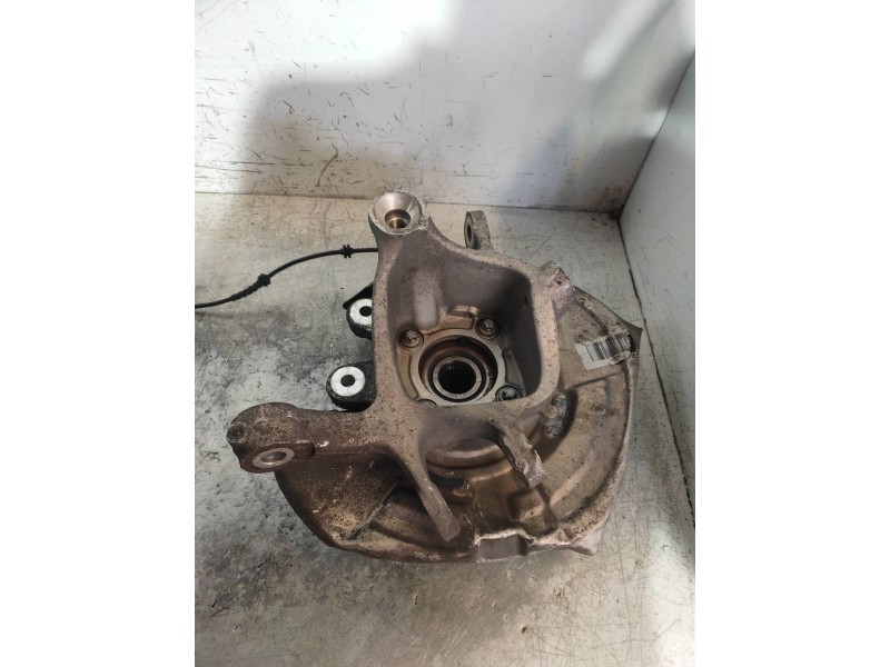 Recambio de mangueta trasera izquierda para bmw serie 5 lim. (f10) 525d referencia OEM IAM   33326793769