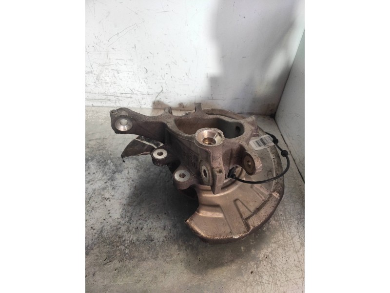 Recambio de mangueta trasera derecha para bmw serie 5 lim. (f10) 525d referencia OEM IAM   33326793770