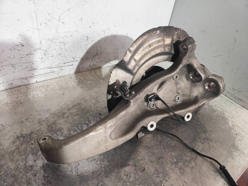 Recambio de mangueta delantera izquierda para bmw serie 5 lim. (f10) 525d referencia OEM IAM   31216775769