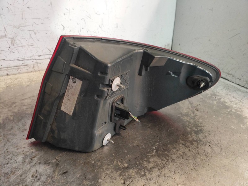 Recambio de piloto trasero izquierdo para bmw serie 5 lim. (f10) 525d referencia OEM IAM 17346201  63217306161