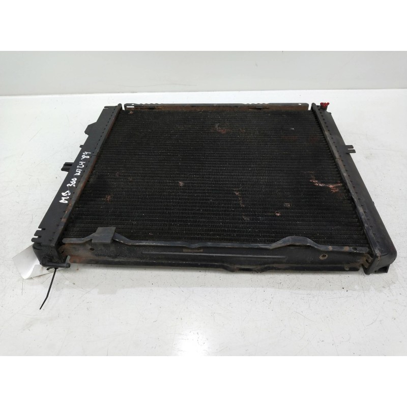 Recambio de radiador agua para mercedes clase e (w124) coupe/cabrio ce 300 (124.050) referencia OEM IAM   