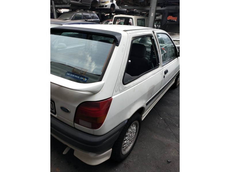 ford fiesta berl./courier del año 1992