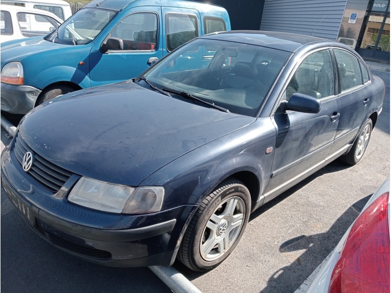 volkswagen passat berlina (3b2) del año 1999