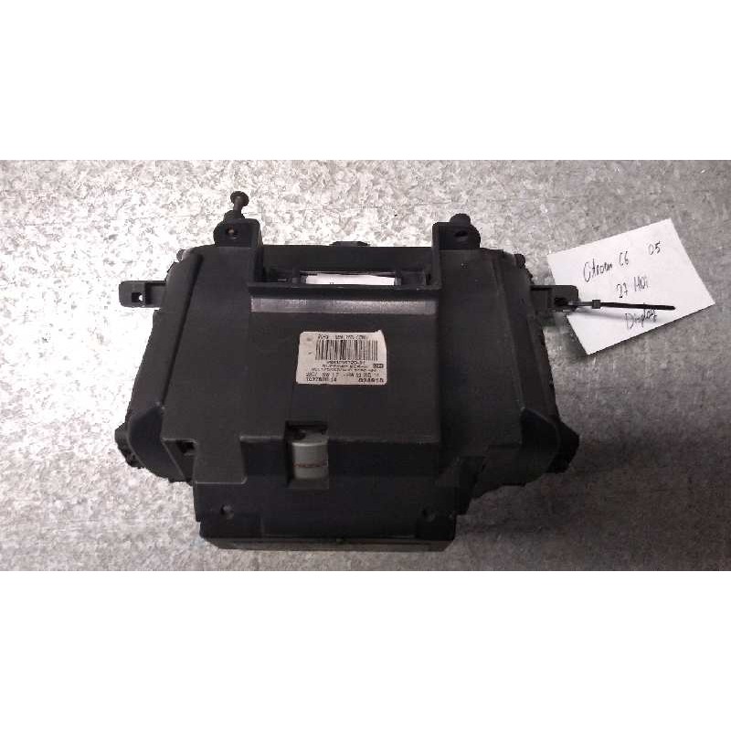 Recambio de pantalla multifuncion para citroen c6 2.7 v6 hdi fap cat (uhz / dt17ted4) referencia OEM IAM 96832957ZD01 102760014 