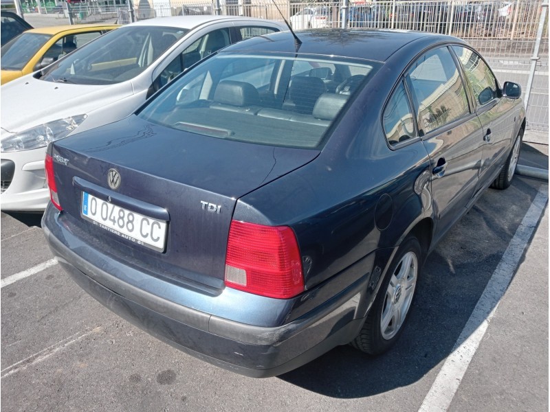 volkswagen passat berlina (3b2) del año 1999