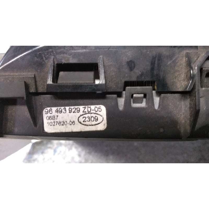 Recambio de pantalla multifuncion para citroen c6 2.7 v6 hdi fap cat (uhz / dt17ted4) referencia OEM IAM 96832957ZD01 102760014 