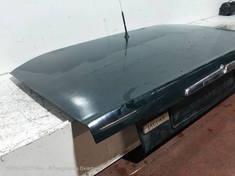 Recambio de tapa maletero para jaguar xj6/12 referencia OEM IAM    Recambio de tapa maletero para jaguar xj6/12 referencia OEM IAM