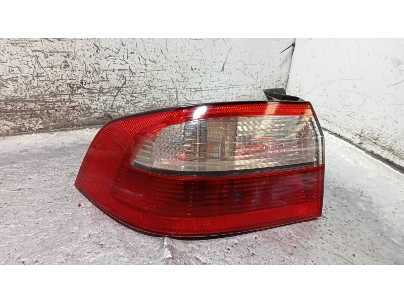 Recambio de piloto trasero izquierdo para renault laguna ii (bg0) dynamique referencia OEM IAM   