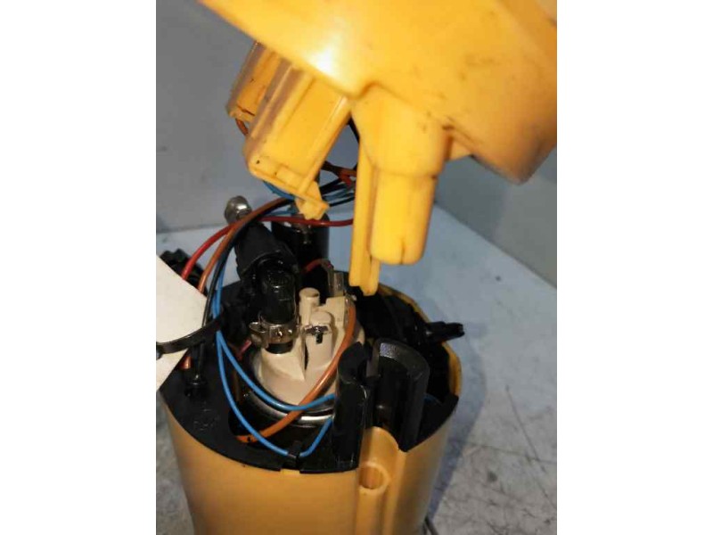Recambio de bomba combustible para bmw serie 3 touring (e91) 2.0 16v diesel referencia OEM IAM A2C53025282 6763886 SIEMENS AFORA