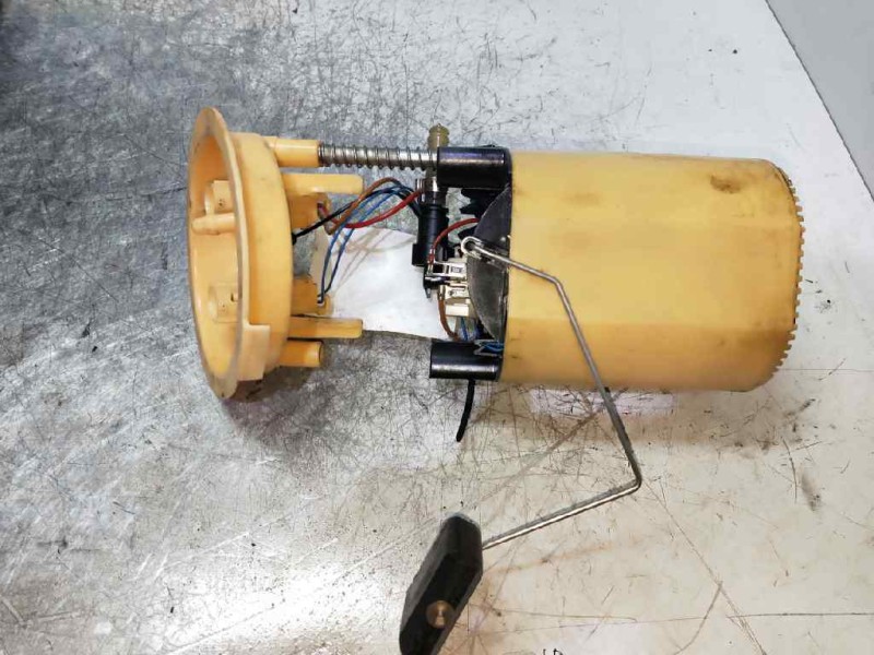 Recambio de bomba combustible para bmw serie 3 touring (e91) 2.0 16v diesel referencia OEM IAM A2C53025282 6763886 SIEMENS AFORA