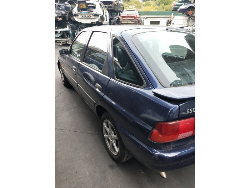 ford escort berl./turnier del año 1995