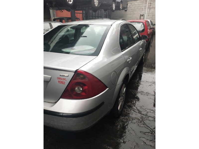 ford mondeo berlina (ge) del año 2002