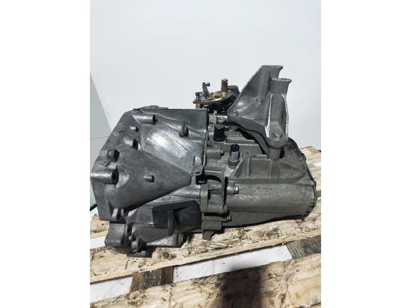 Recambio de caja cambios para peugeot 407 sw st confort referencia OEM IAM 20MB02 0276306 