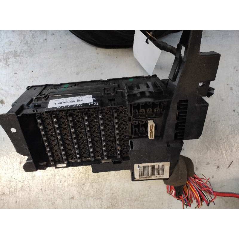 Recambio de caja reles / fusibles para mercedes clase a (w169) a 180 cdi (169.307) referencia OEM IAM 1695451740  