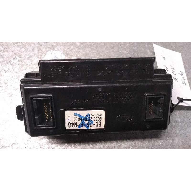 Recambio de pantalla multifuncion para kia cee´d 1.6 crdi cat referencia OEM IAM 957101H400 EDTRIPN40 