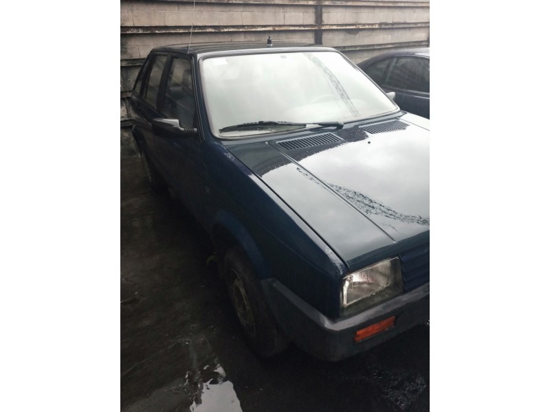 seat ibiza del año 1990