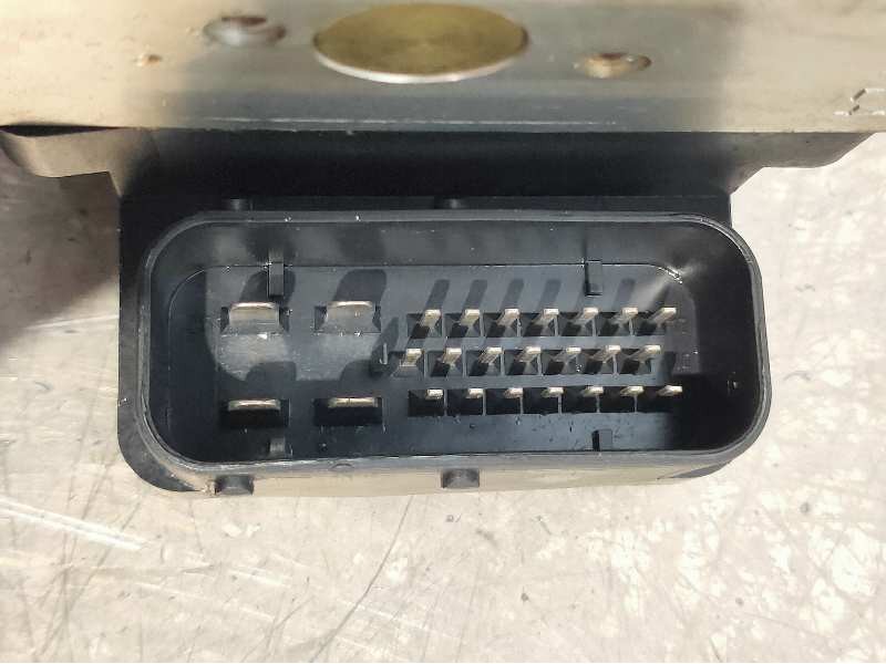 Recambio de abs para kia carnival ii 2.5 v6 ex referencia OEM IAM 5WY7213B 472AAC1C104 BH60104700 2K56T437A0