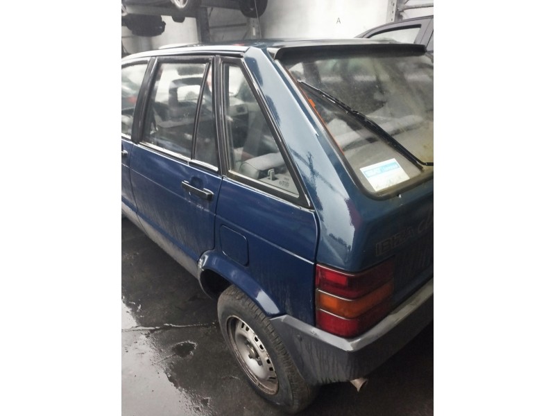 seat ibiza del año 1990