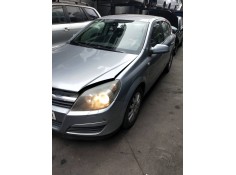 opel astra h berlina del año 2004