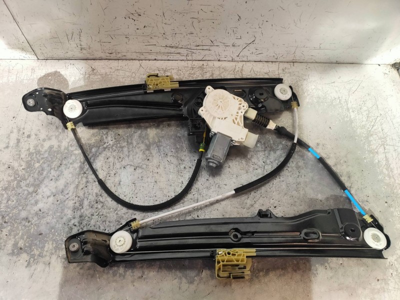 Recambio de elevalunas delantero izquierdo para bmw serie 5 lim. (f10) 520d referencia OEM IAM 72481710 72715639 11065440 914546