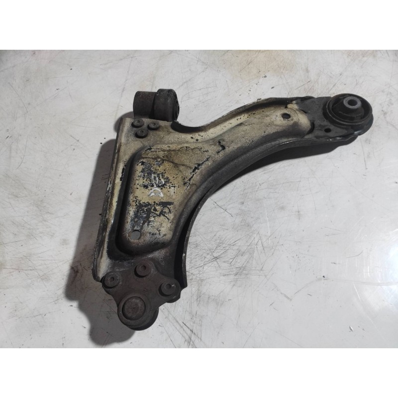 Recambio de brazo suspension inferior delantero derecho para opel tigra twin top 1.4 16v referencia OEM IAM   
