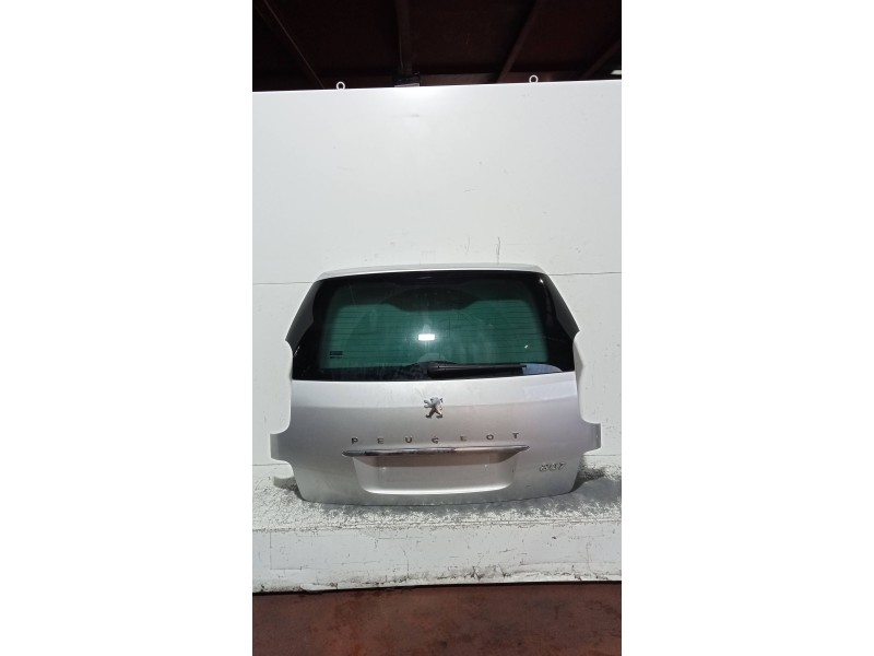 Recambio de porton trasero para peugeot 807 sv referencia OEM IAM    Recambio de porton trasero para peugeot 807 sv referencia OEM IAM