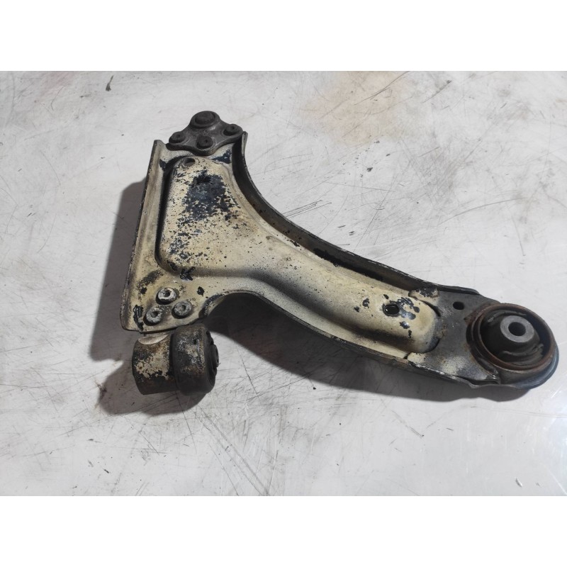 Recambio de brazo suspension inferior delantero izquierdo para opel tigra twin top 1.4 16v referencia OEM IAM   