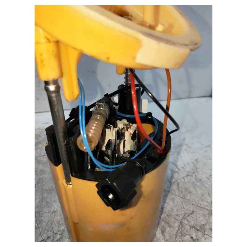 Recambio de bomba combustible para bmw serie 3 coupe (e92) 330xd referencia OEM IAM A2C53215722 7190943 SIEMENS AFORADOR