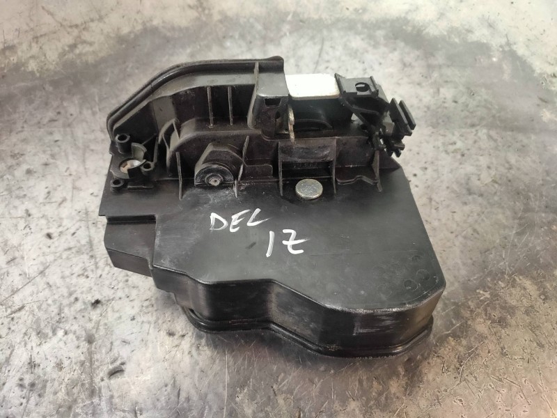 Recambio de motor cierre centralizado delantero izquierdo para bmw serie 5 lim. (f10) 520d referencia OEM IAM 7229461  