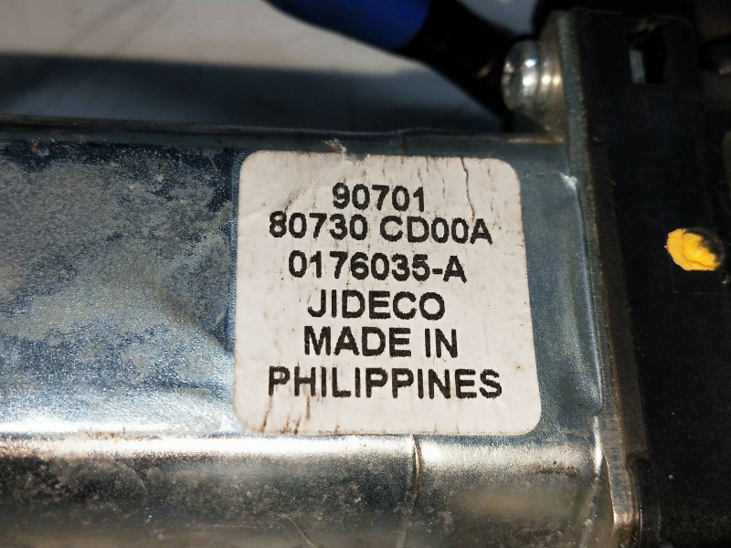 Recambio de elevalunas delantero derecho para nissan 350 z (z33) 3.5 v6 cat referencia OEM IAM 80730CD00A  3P