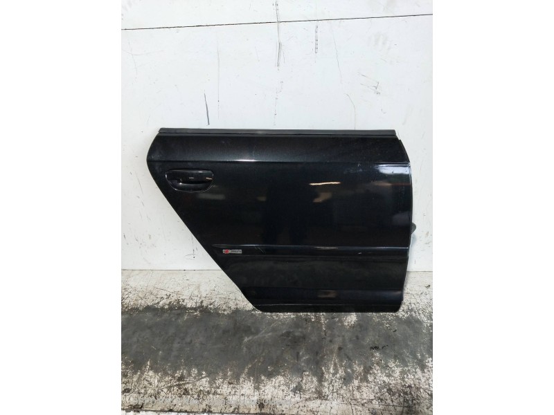 Recambio de puerta trasera derecha para audi a3 (8p) 1.9 tdi attraction referencia OEM IAM   5P