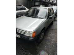 peugeot 205 berlina del año 1989