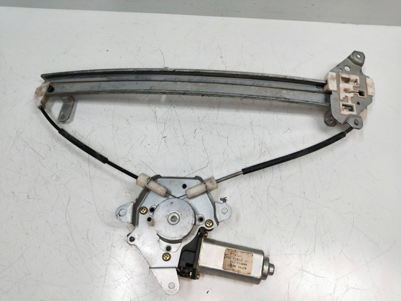 Recambio de elevalunas delantero derecho para nissan almera (n15) referencia OEM IAM 807300M007  4P