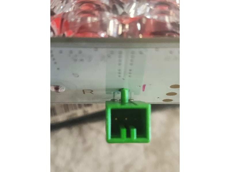 Recambio de piloto trasero derecho interior para jaguar xf 2.2 diesel referencia OEM IAM CX2315K272 VPCX2X13289AD 