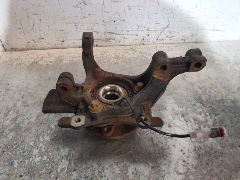 Recambio de mangueta delantera izquierda para opel astra twin top cosmo referencia OEM IAM   