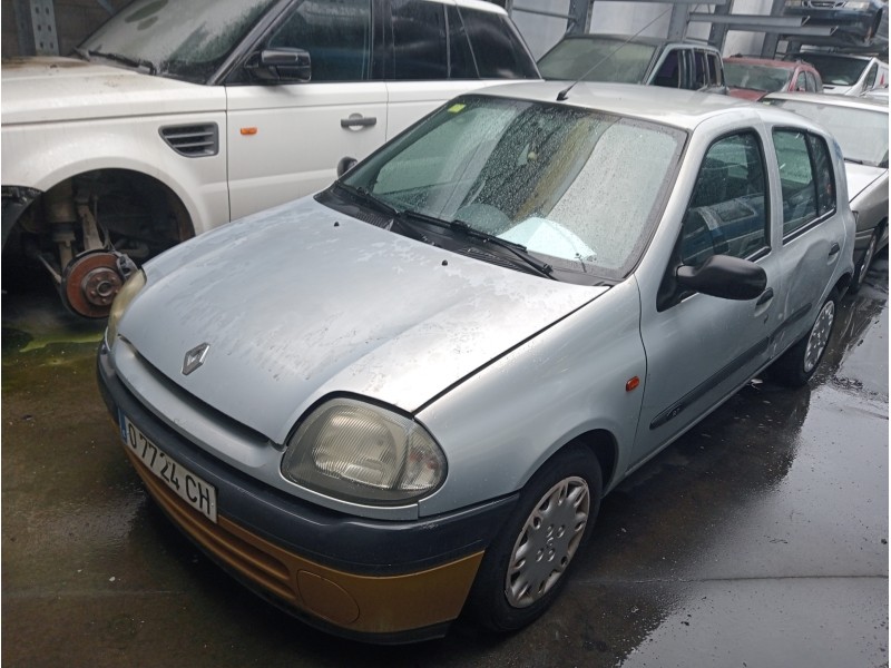renault clio ii fase i (b/cbo) del año 2000
