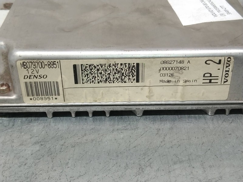 Recambio de centralita motor uce para volvo v70 familiar 2.4 (103kw) referencia OEM IAM MB0797008951 08627148A HP2