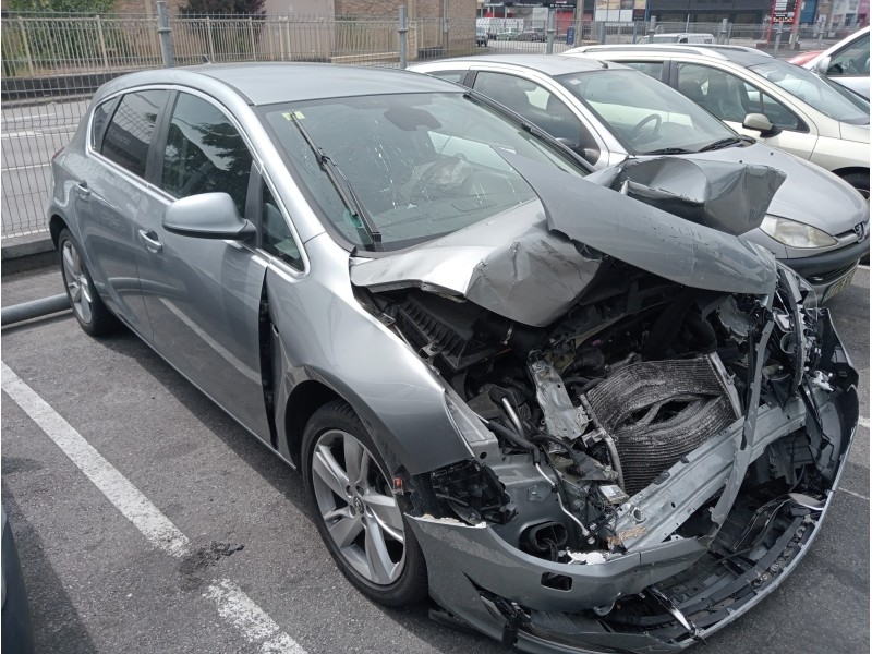 opel astra j lim. del año 2013