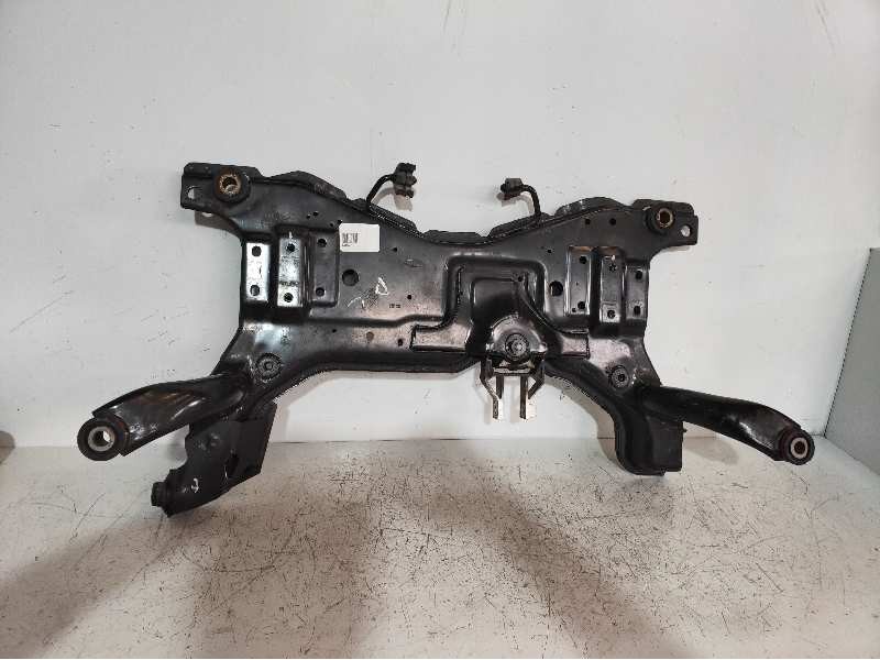 Recambio de puente delantero para volvo c70 cabriolet d4 momentum referencia OEM IAM   