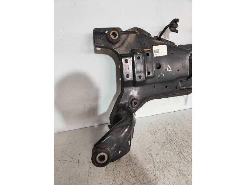 Recambio de puente delantero para volvo c70 cabriolet d4 momentum referencia OEM IAM   