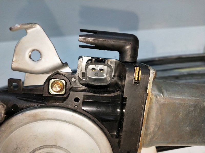 Recambio de elevalunas delantero derecho para nissan almera (n16/e) comfort referencia OEM IAM 8073089906  4P