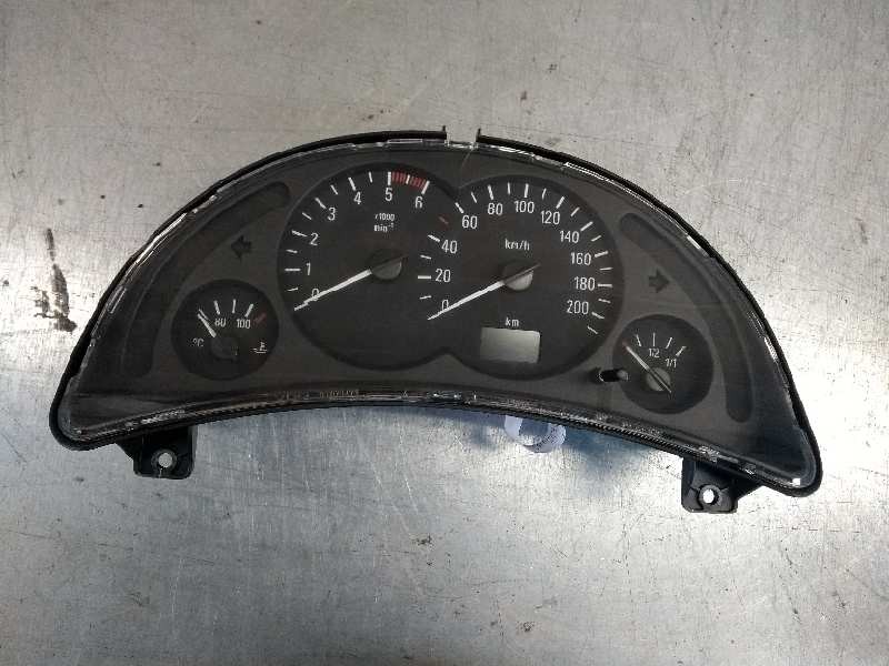 Recambio de cuadro instrumentos para opel corsa c cosmo referencia OEM IAM 110008988026 13173347WA 