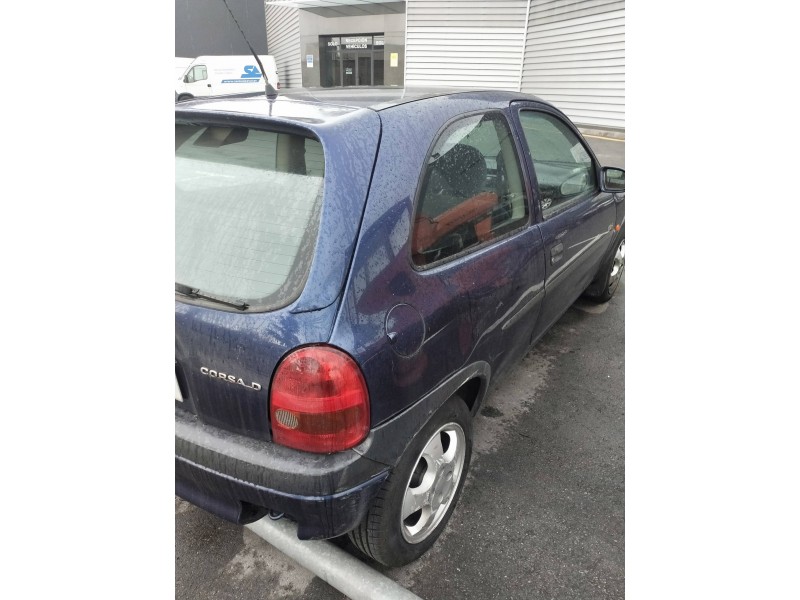 opel corsa b del año 1999