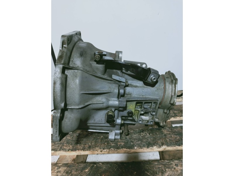 Recambio de caja cambios para ford escort berlina/turnier celebration berlina referencia OEM IAM 91WTHA F0G 2G 06A 