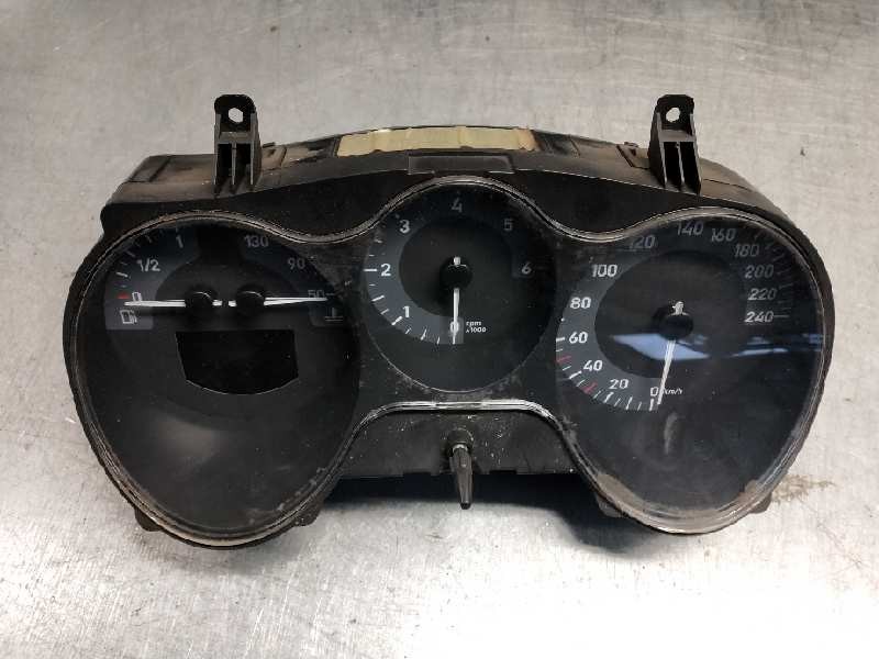 Recambio de cuadro instrumentos para seat leon (1p1) 2.0 tdi referencia OEM IAM 110080280026 1P0920823F 