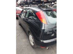 ford focus berlina (cak) del año 2001 2